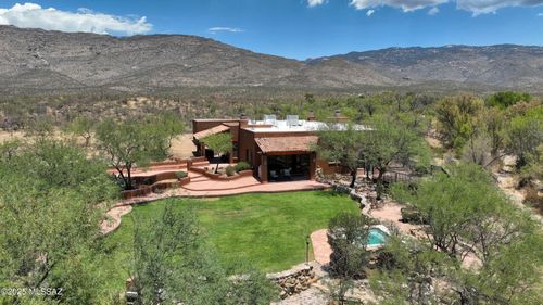 16545 E Mckenzie Wash Rd, Vail, AZ, 85641-8927 | Card Image