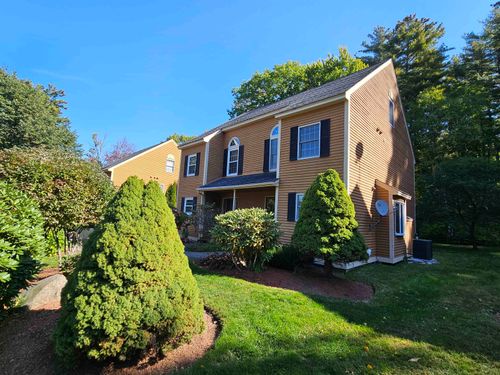 11-161 Endicott E Street, Laconia, NH, 03246 | Card Image