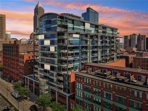apt-705-701 Lakeside Ave, Cleveland, OH, 44113-5516 | Card Image
