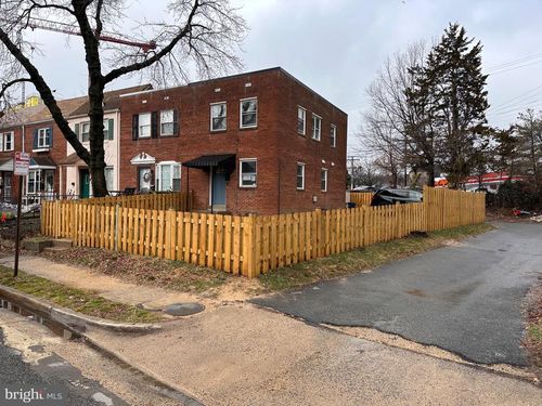 3650 Edison St, ALEXANDRIA, VA, 22305-2415 | Card Image