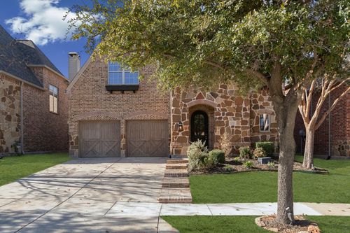 8505 Bayberry Ave, Lantana, TX, 76226-5575 | Card Image