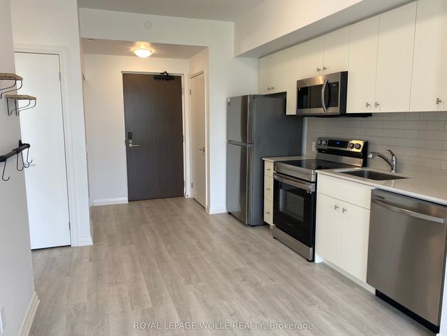 407 - 101 Golden Eagle Rd, Condo with 1 bedrooms, 1 bathrooms and null parking in Waterloo ON | Image 16