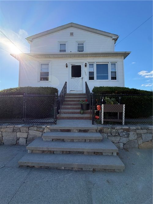 1475 Plainfield Pike, Johnston, RI, 02919-6828 | Card Image