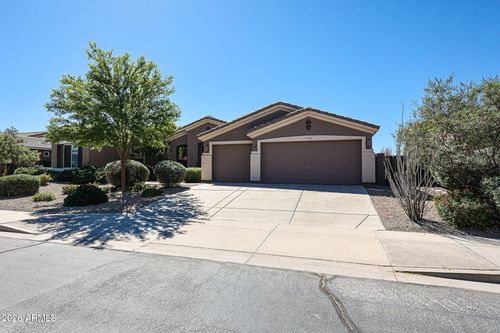 17885 W Desert View Ln, Goodyear, AZ, 85338-5356 | Card Image