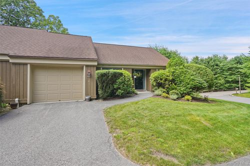 f-537 Heritage Hills Dr, Somers, NY, 10589 | Card Image