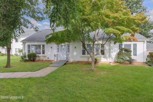 487a-487 Somerset Ln, Jamesburg, NJ, 08831 | Card Image