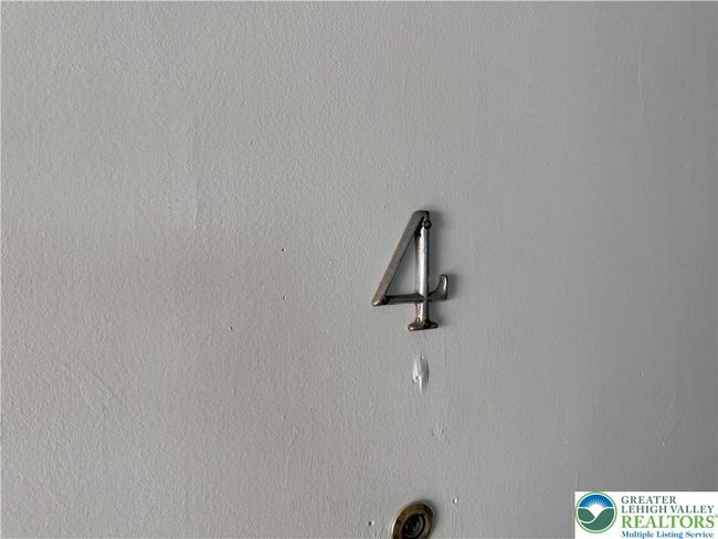 321 W Broad St, Condo with 0 bedrooms, 0 bathrooms and null parking in Tamaqua PA | Image 26