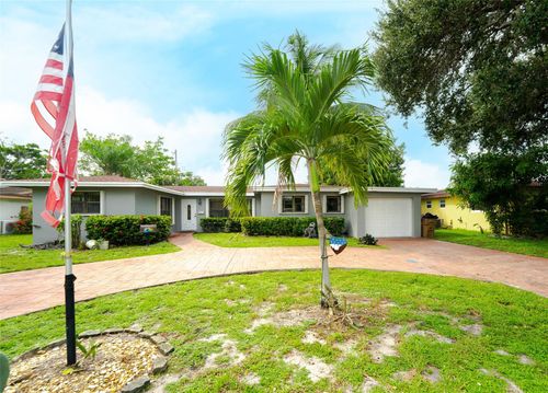 816 Se 13th Ct, Deerfield Beach, FL, 33441-7001 | Card Image