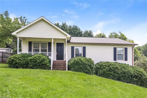 1001 Sequoia Dr, Lewisville, NC, 27023-8650 | Card Image