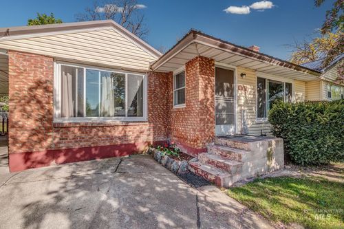 1804 Sunset St, Weiser, ID, 83672-1236 | Card Image