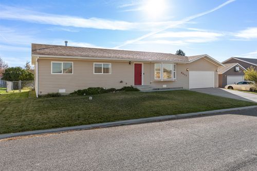 8277 Eagle Drive, Helena, MT, 59602 | Card Image