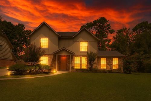 2811 Blue Glen Lane, Houston, TX, 77073 | Card Image