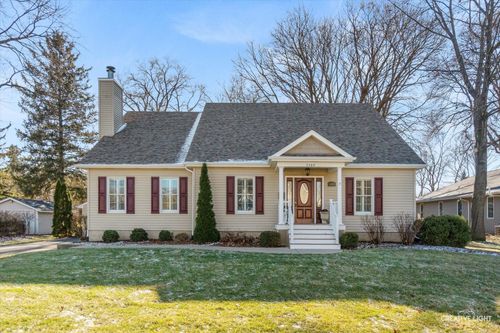 1140 Morton St, Batavia, IL, 60510-2900 | Card Image