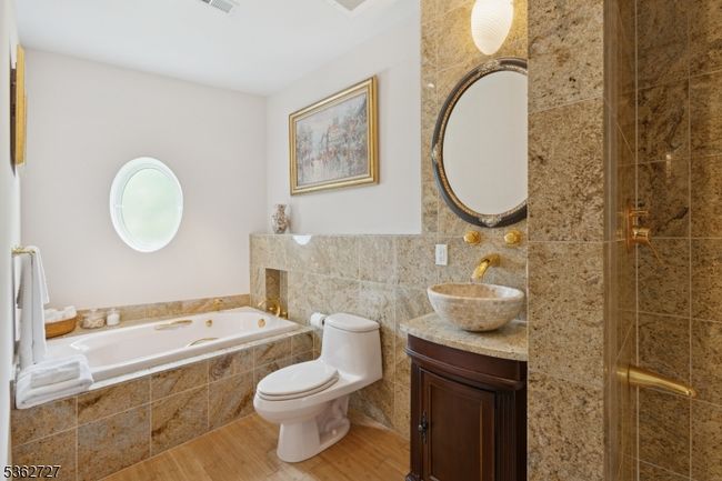27 Mare Haven Ct, House other with 5 bedrooms, 4 bathrooms and null parking in North Brunswick NJ | Image 28