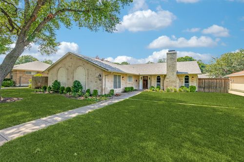 821 Daventry Dr, Garland, TX, 75040-3314 | Card Image