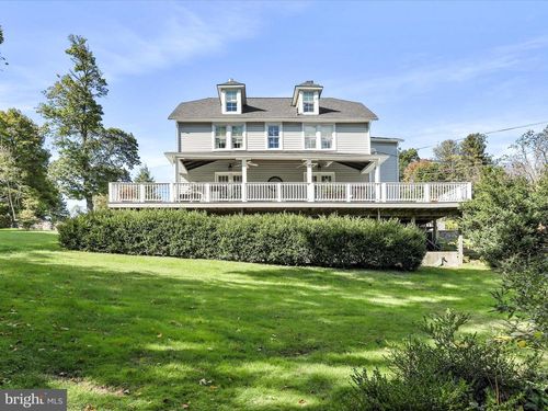 14946 Charmian Rd, BLUE RIDGE SUMMIT, PA, 17214-9764 | Card Image