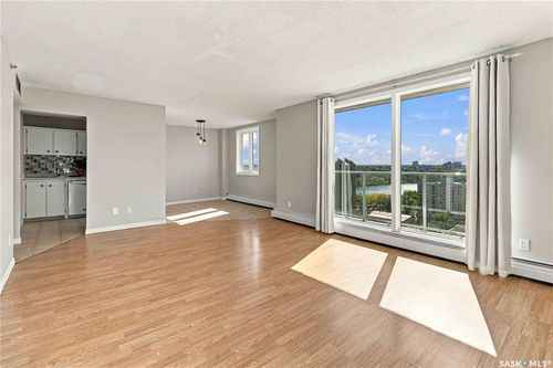 1907-320 5th Avenue N, Saskatoon, SK, S7K2P5 | Card Image