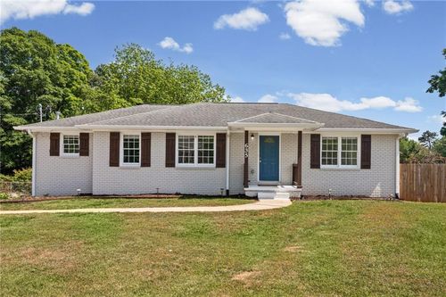 635 Birchwood Ln Sw, Marietta, GA, 30060-5170 | Card Image