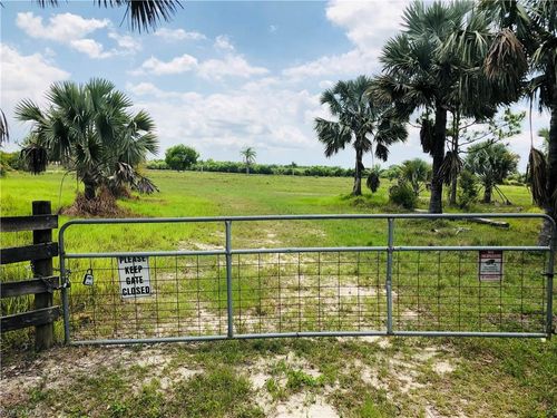 20501 Williams Dr, NORTH FORT MYERS, FL, 33917 | Card Image