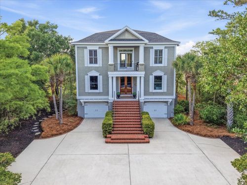 37 Seagrass Ln, Isle of Palms, SC, 29451-3854 | Card Image