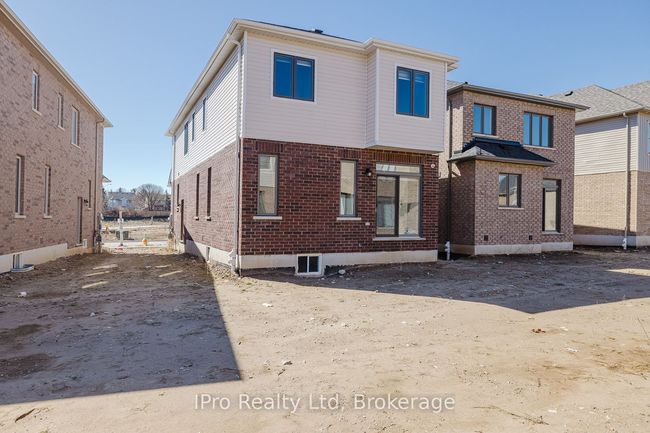 11 Moss Dr, House other with 4 bedrooms, 3 bathrooms and 1 parking in Cambridge ON | Image 13
