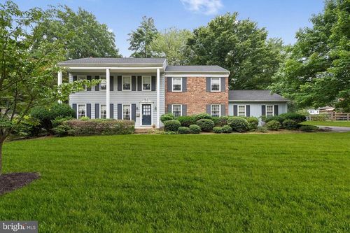 256 Carriage Hill Dr, MOORESTOWN, NJ, 08057-1302 | Card Image