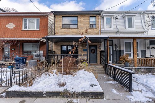 147 Claremont St, Toronto, ON, M6J2M7 | Card Image