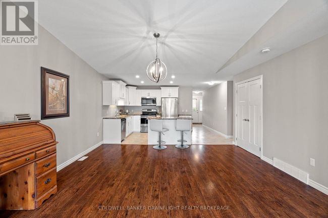 40 Devon Dr, Townhouse with 2 bedrooms, 2 bathrooms and 2 parking in Exeter ON | Image 24
