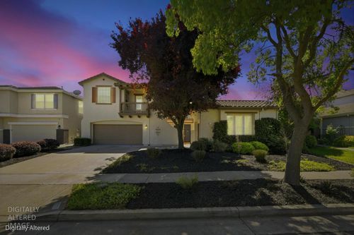 1733 Klamath Rd, West Sacramento, CA, 95691-4933 | Card Image