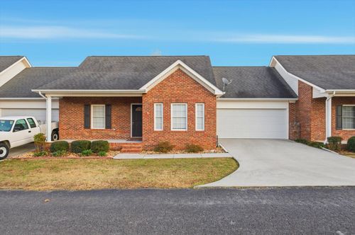 504 Fairway Dr, Athens, TN, 37303-7519 | Card Image