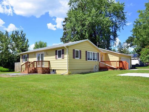 302 Grove Ave N, Park Rapids, MN, 56470-1243 | Card Image