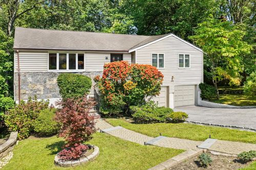 36 Capt Honeywells Rd, Ardsley, NY, 10502-1628 | Card Image