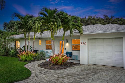 570 N Dover Rd, Tequesta, FL, 33469-2502 | Card Image