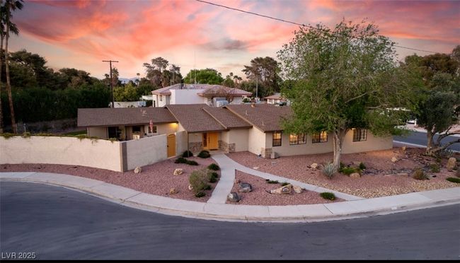 3597 Cochise Ln, House other with 4 bedrooms, 4 bathrooms and null parking in Las Vegas NV | Image 48