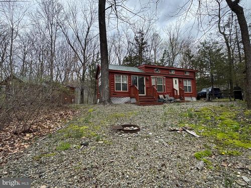38-724 Monmouth Rd, Cream Ridge, NJ, 08514-1912 | Card Image