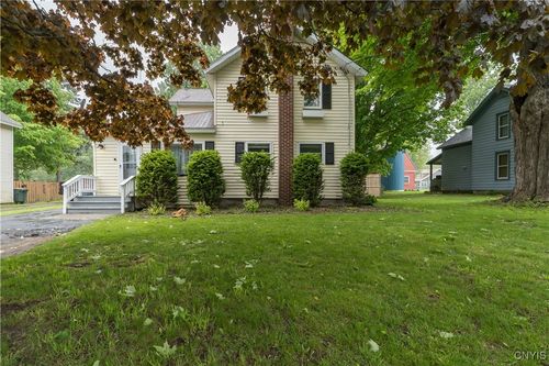 163 Maple St, Black River, NY, 13612-3180 | Card Image