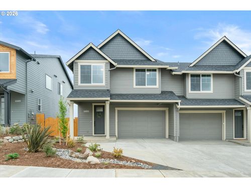 16001 Barlow Trail Ln, Oregon City, OR, 97045-8333 | Card Image