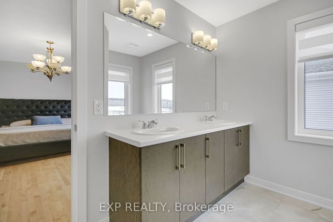 2021 Elevation Rd, House attached with 3 bedrooms, 3 bathrooms and 2 parking in Nepean ON | Image 26