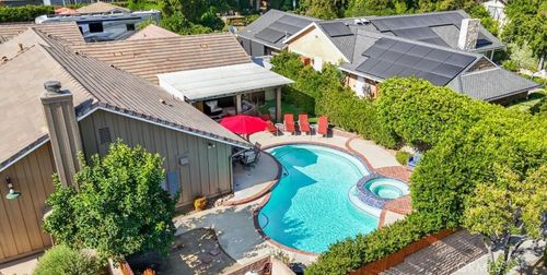 10850 Owensmouth Ave, Chatsworth, CA, 91311 | Card Image