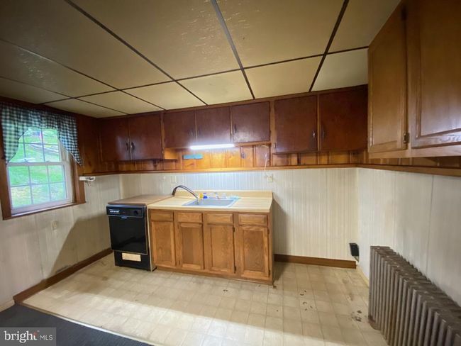 622 E Front St, Home with 2 bedrooms, 2 bathrooms and null parking in LANSFORD PA | Image 20
