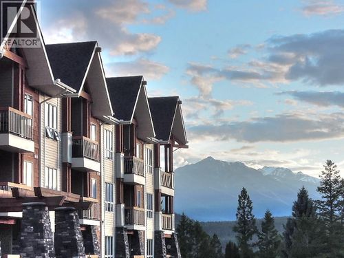 1106-7495 Columbia Avenue, Radium Hot Springs, BC, V0A1M0 | Card Image