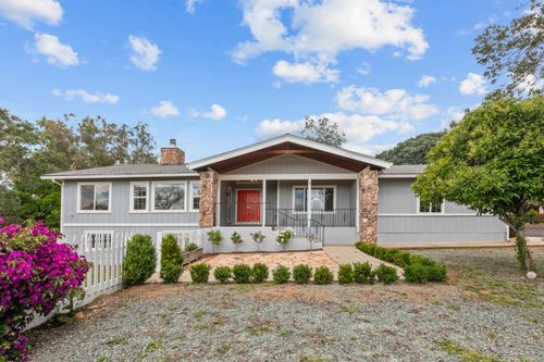 8310 Crotty Way, Valley Springs, CA, 95252-9009 | Card Image