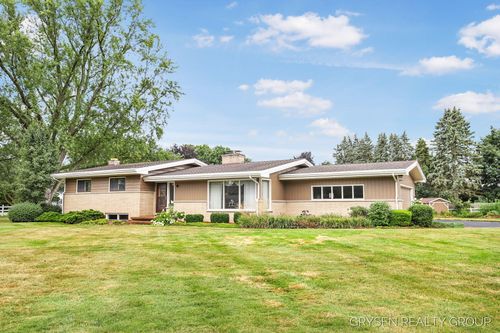 5776 Country View Dr, Allendale, MI, 49401-9253 | Card Image