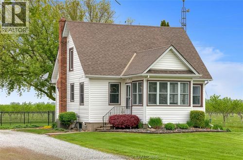 8095 Talbot Trail, Blenheim, ON, N0P1A0 | Card Image