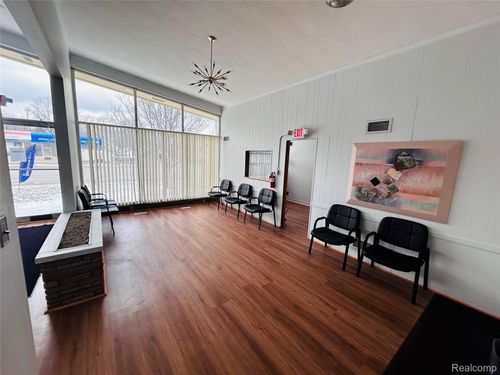 26029 5 Mile Rd, Redford, MI, 48239-3235 | Card Image