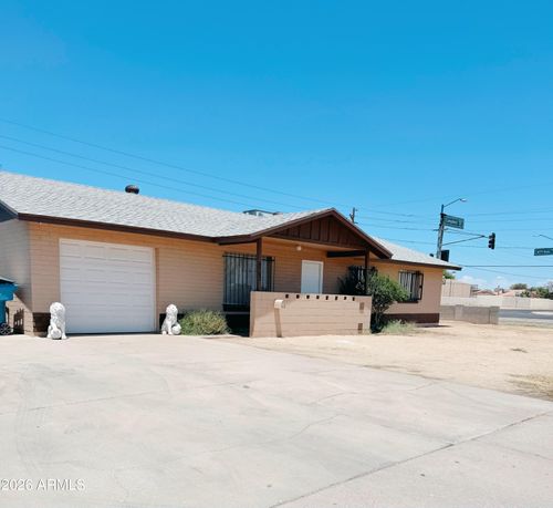 6702 W Roma Ave, Phoenix, AZ, 85033-2622 | Card Image
