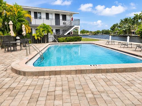 41-1814 E Oakland Park Blvd, Oakland Park, FL, 33306-1144 | Card Image