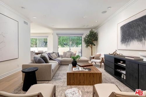 2279 Century Hl, Los Angeles, CA, 90067-3519 | Card Image