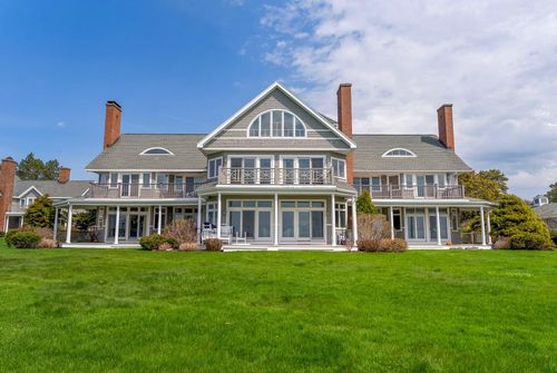 6-6 Atlantic Dr, Scarborough, ME, 04074-8666 | Card Image