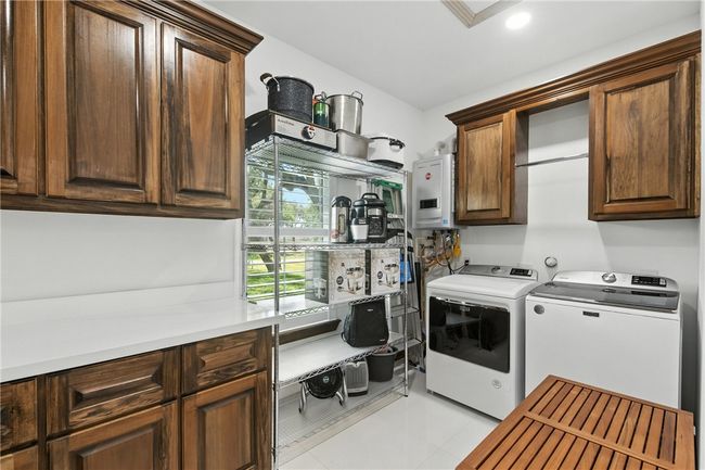 1700 6 Th St, House other with 3 bedrooms, 3 bathrooms and 2 parking in Ingleside TX | Image 12